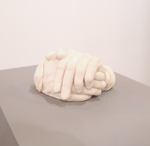 Almudena Lobera, ‘Exploring Hands’, 2016, Max Estrella