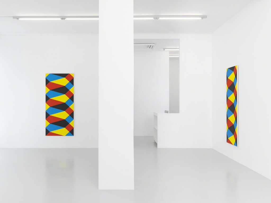 Exhibition view, Stéphane Dafflon, Magic Eye, 2018, Xippas, Geneva, Switzerland. ©Annik Wetter Exhibition view, Stéphane Dafflon, Magic Eye, 2018, Xippas, Geneva, Switzerland. ©Annik Wetter
