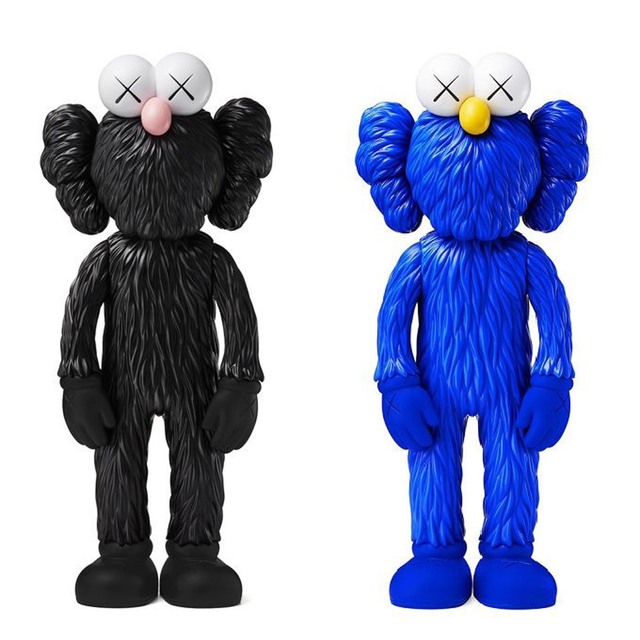 KAWS, ‘BFF or Companion set of 2’, 2017, EHC Fine Art Gallery Auction