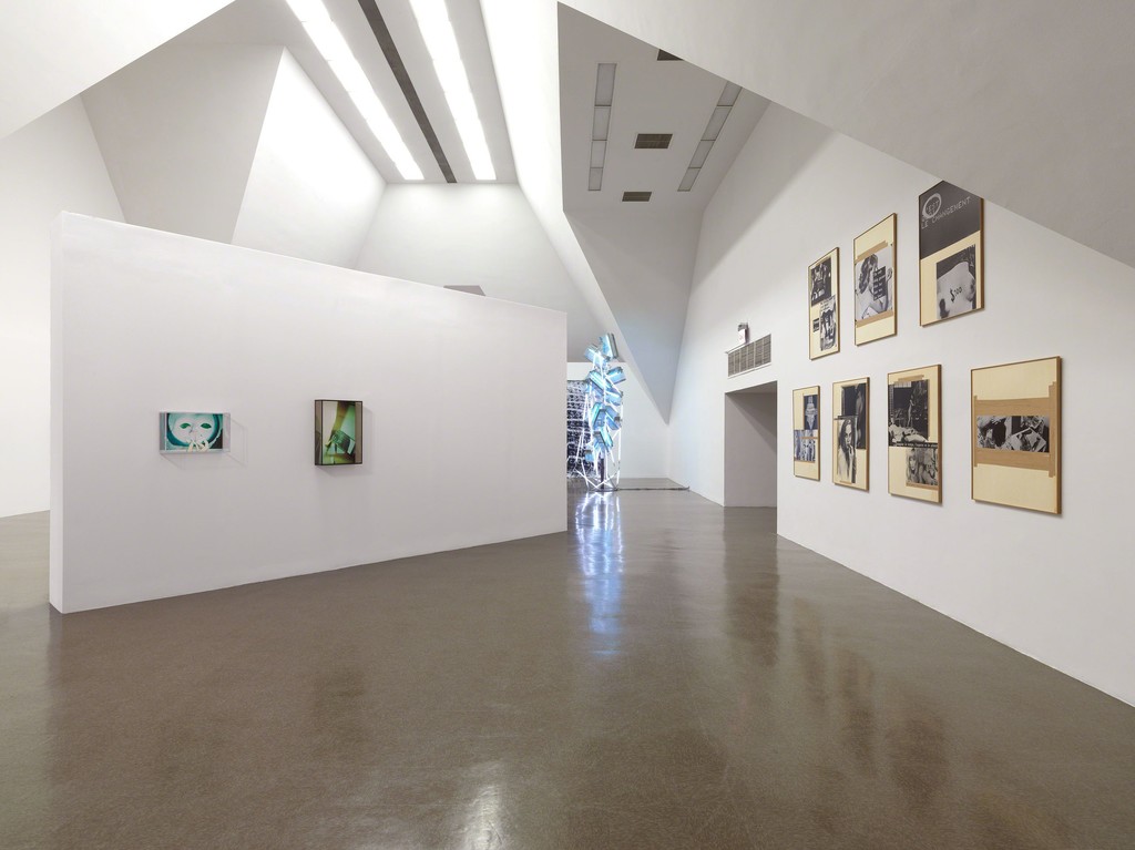 KLEIN / OLSON, INSTALLATION VIEW, 2017. PHOTO: TOM VAN EYNDE
KLEIN / OLSON, INSTALLATION VIEW, 2017. PHOTO: TOM VAN EYNDE