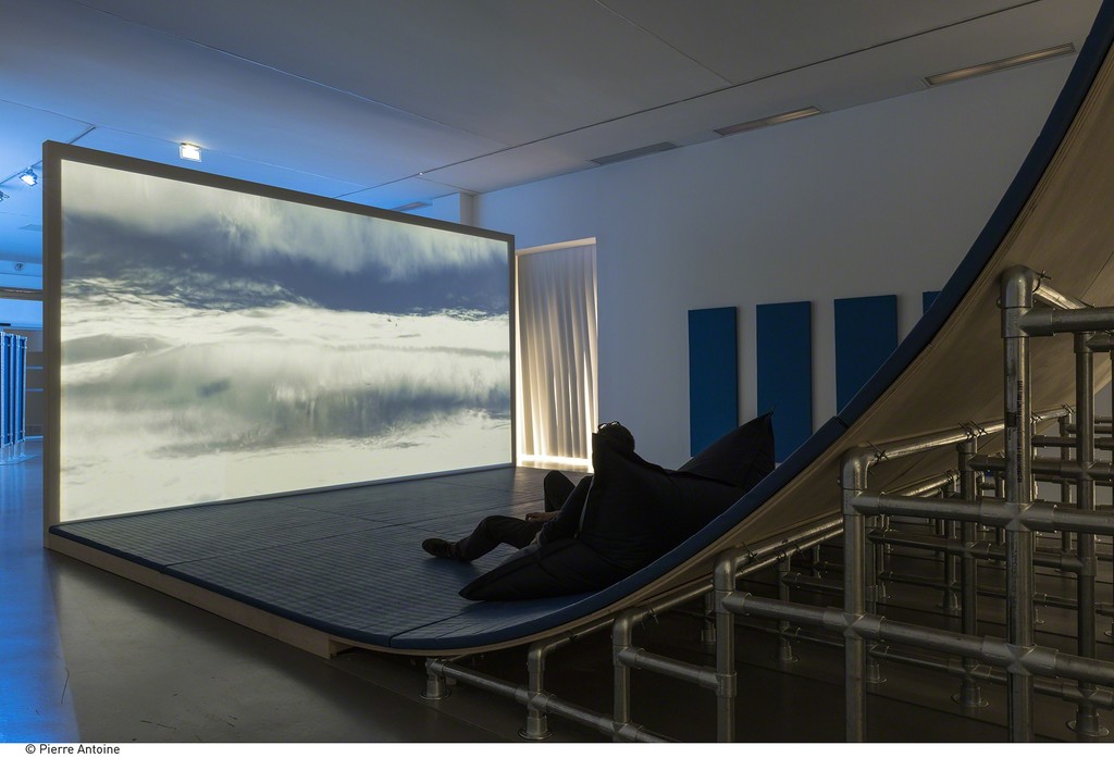 Installation view of "Co-Workers: Network as Artist" at Musée d'Art Moderne de la Ville de Paris (2015-2016) Installation view of "Co-Workers: Network as Artist" at Musée d'Art Moderne de la Ville de Paris (2015-2016)