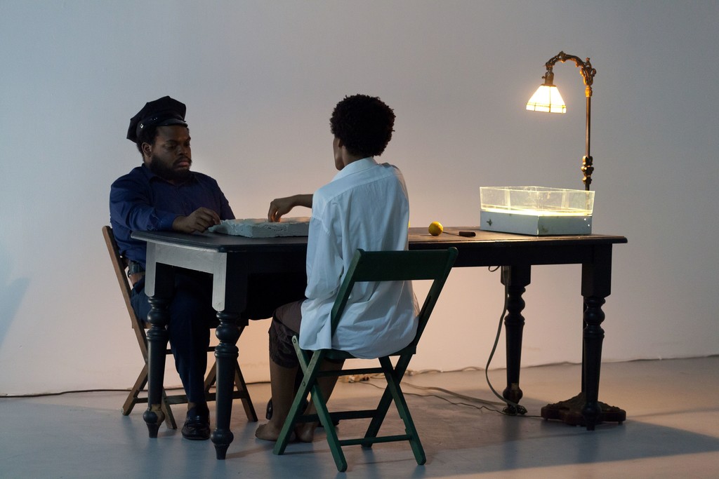 Voleur (thief), Jamilah Sabur & Andy Robert, Performance Voleur (thief), Jamilah Sabur & Andy Robert, Performance