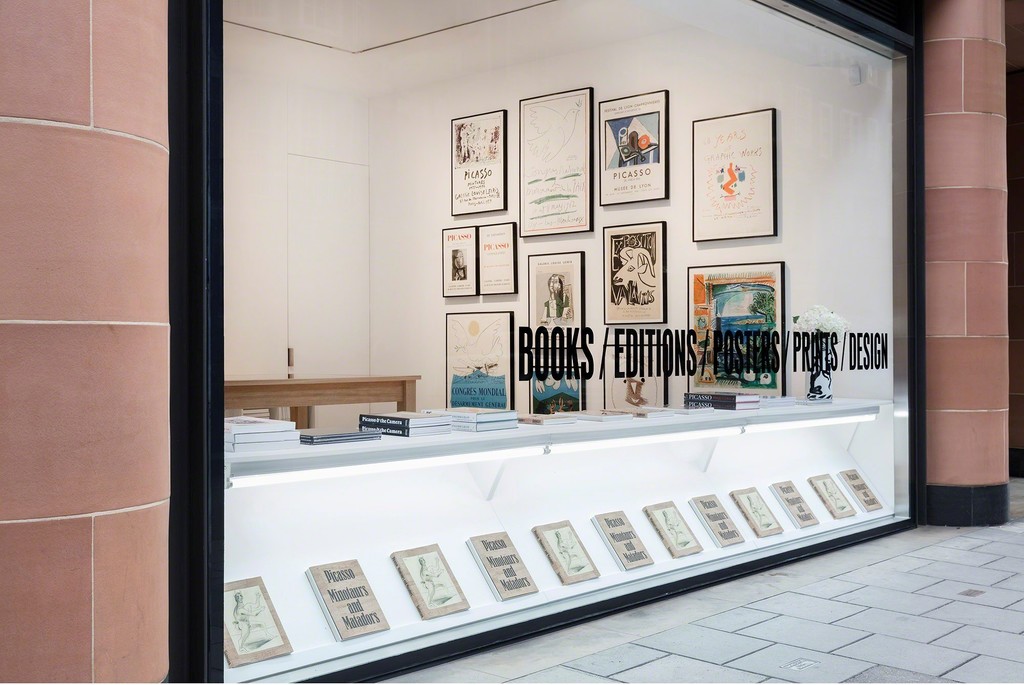 All artwork by Pablo Picasso © 2017 Estate of Pablo Picasso / Artists Rights Society (ARS), New York. Photo: Lucy Dawkins. Courtesy Gagosian. All artwork by Pablo Picasso © 2017 Estate of Pablo Picasso / Artists Rights Society (ARS), New York. Photo: Lucy Dawkins. Courtesy Gagosian.