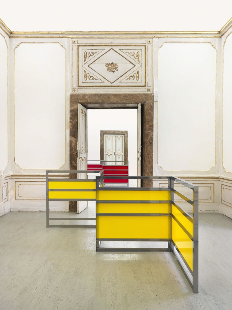 Liam Gillick - four developments and a thought collective - partial view of the exhibition - September 2015 - Galleria Alfonso Artiaco, Napoli Liam Gillick - four developments and a thought collective - partial view of the exhibition - September 2015 - Galleria Alfonso Artiaco, Napoli