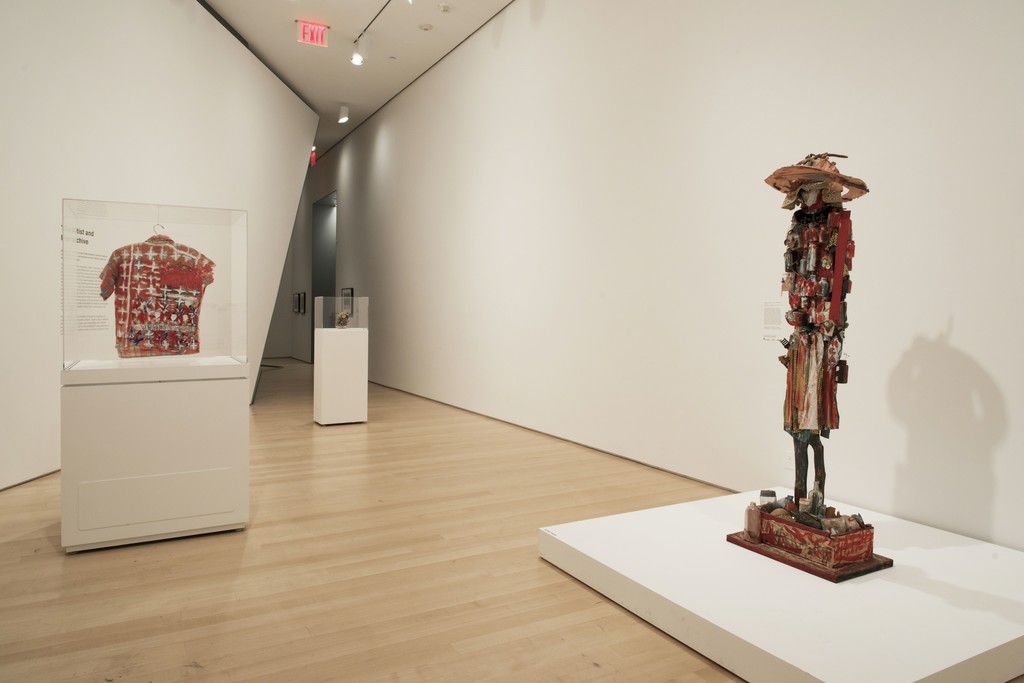 Installation view of "Beverly Buchanan—Ruins and Rituals" at Brooklyn Museum, Brooklyn (2016). Photo credit: Jonathan Dorado Installation view of "Beverly Buchanan—Ruins and Rituals" at Brooklyn Museum, Brooklyn (2016). Photo credit: Jonathan Dorado