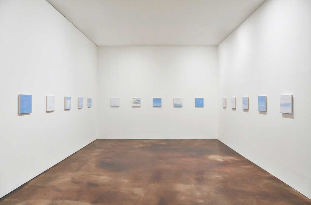 Kukje Gallery K2 Byron Kim solo exhibition Sky installation view
Image provided by Kukje Gallery Kukje Gallery K2 Byron Kim solo exhibition Sky installation view
Image provided by Kukje Gallery
