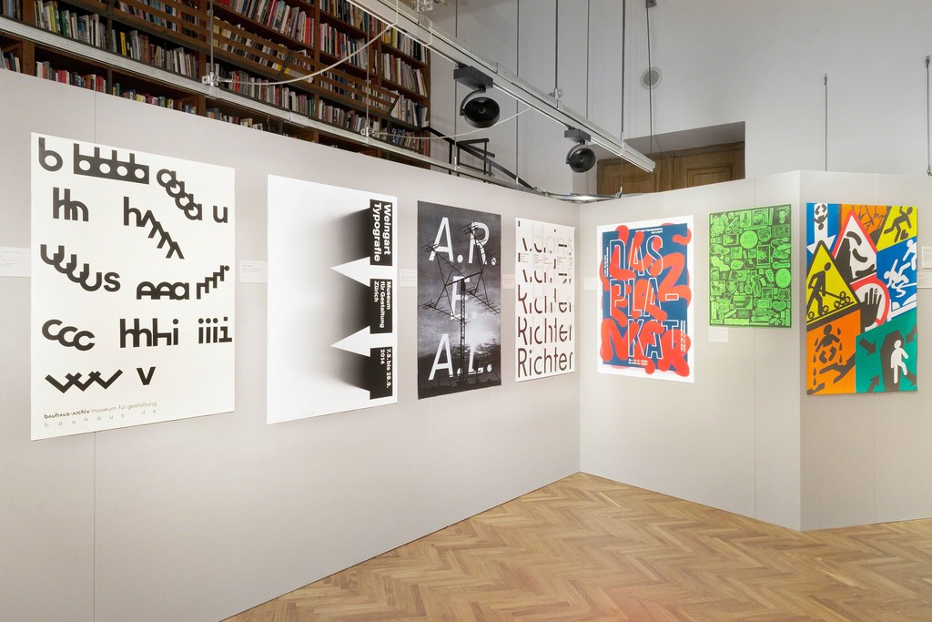 MAK Exhibition View, 2015, 100 BEST POSTERS 14: Germany Austria Switzerland, MAK Works on Paper Room
© MAK/Aslan Kudrnofsky MAK Exhibition View, 2015, 100 BEST POSTERS 14: Germany Austria Switzerland, MAK Works on Paper Room
© MAK/Aslan Kudrnofsky