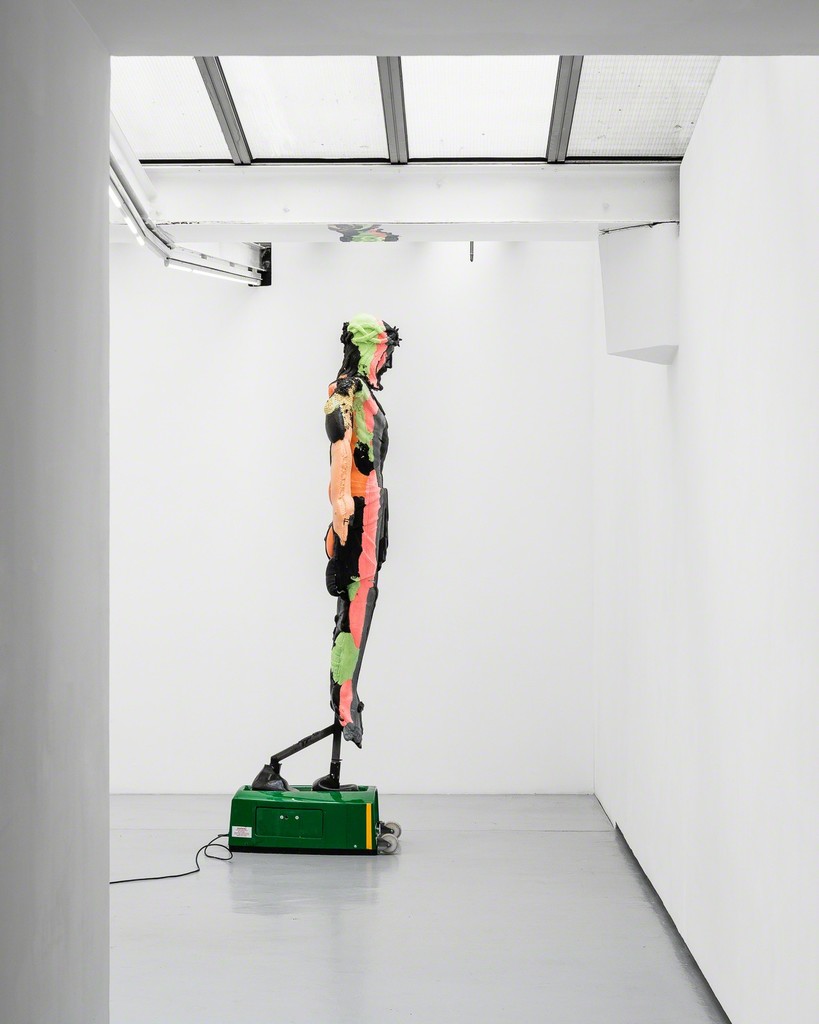 Exhibition view, Wormwood by Folkert de Jong.
Valentin, Paris - 2018.
© Photo: Grégory Copitet / Courtesy of the artist and Valentin, Paris. Exhibition view, Wormwood by Folkert de Jong.
Valentin, Paris - 2018.
© Photo: Grégory Copitet / Courtesy of the artist and Valentin, Paris.
