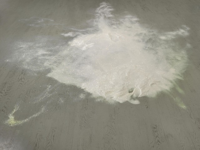 Ann Veronica Janssens, ‘Untitled (white glitter)’, 2016, Alfonso Artiaco