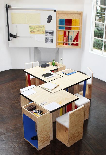 Torolab, ‘La mesa sin fin (Goeritz-Kiesler)’, 2014, Galería OMR