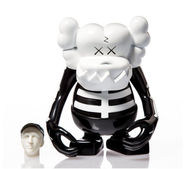 KAWS, ‘KAWS X BOUNTY HUNTER SKULL KUN BLACK AND WHITE’, 2006, Dope! Gallery
