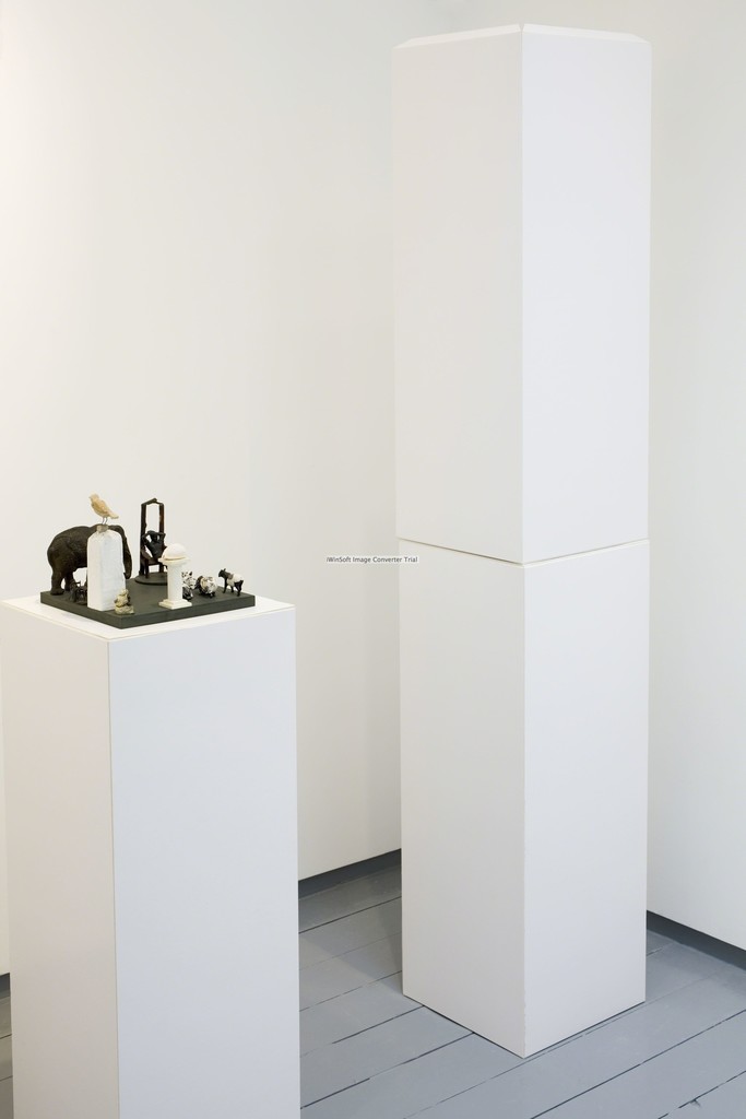 Peter Blake/Sarah Morris/Liam Gillick - Accessories to An Artwork -
October 08, 2008 - November 22, 2008 Peter Blake/Sarah Morris/Liam Gillick - Accessories to An Artwork -
October 08, 2008 - November 22, 2008