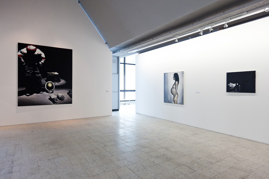 Wilhelm Sasnal: "Untitled (Astronaut)" 2011, "Anka" 2010, "Untitled" (film still from "Naganiacz") 2010, photo by Bartosz Stawiarski Wilhelm Sasnal: "Untitled (Astronaut)" 2011, "Anka" 2010, "Untitled" (film still from "Naganiacz") 2010, photo by Bartosz Stawiarski