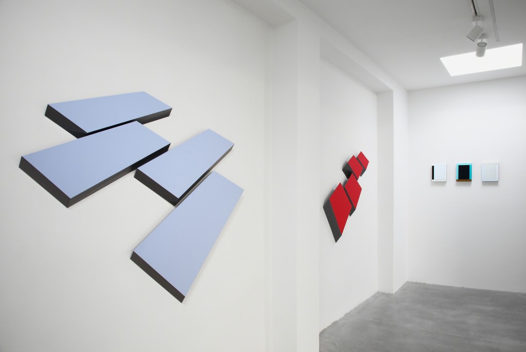 In homage to German abstract art, Dep Art Gallery is organizing an exhibition dedicated to Günter Fruhtrunk (München, 1923 – 1982), Winfred Gaul (Düsseldorf, 1928 – 2003), Ulrich Erben (Düsseldorf, 1940), Imi Knoebel (Dresden, 1940), Günter Umberg (Bonn, 1942) and Wolfram Ullrich (Würzburg, 1961), curated by Alberto Zanchetta. Through a dialogue which addresses different generations, the exhibition reveals how the six artists have distinctively approached the study of space, color and geometry In homage to German abstract art, Dep Art Gallery is organizing an exhibition dedicated to Günter Fruhtrunk (München, 1923 – 1982), Winfred Gaul (Düsseldorf, 1928 – 2003), Ulrich Erben (Düsseldorf, 1940), Imi Knoebel (Dresden, 1940), Günter Umberg (Bonn, 1942) and Wolfram Ullrich (Würzburg, 1961), curated by Alberto Zanchetta. Through a dialogue which addresses different generations, the exhibition reveals how the six artists have distinctively approached the study of space, color and geometry