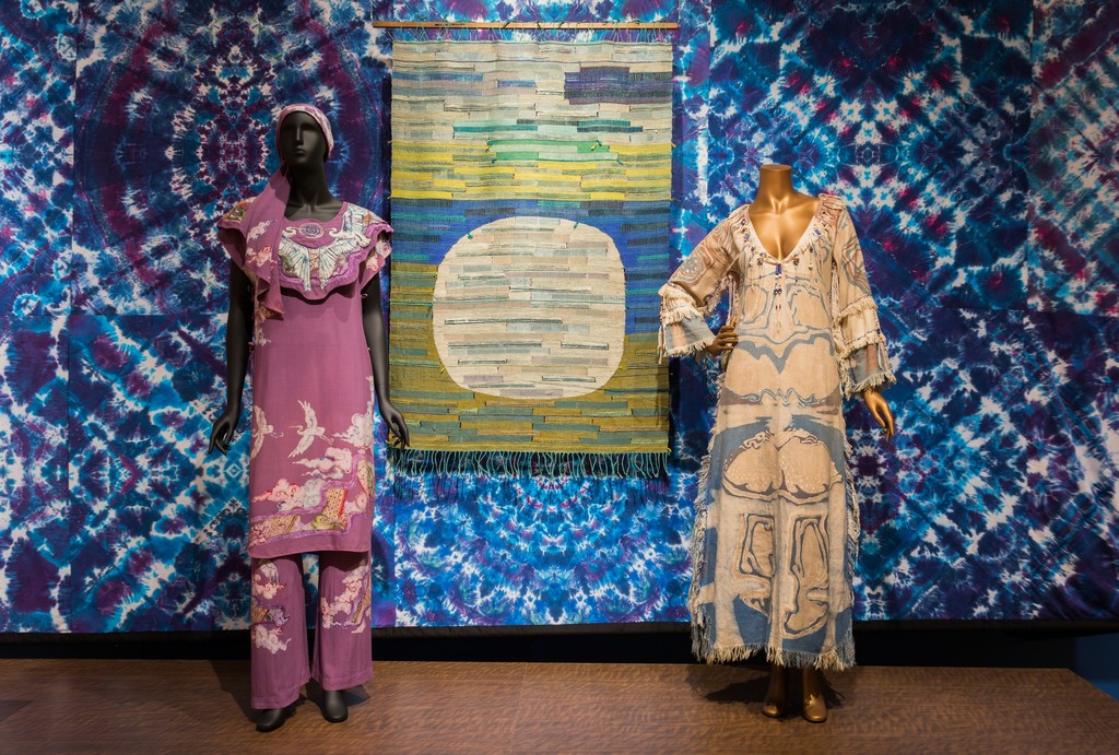 Installation view of 'Counter-Couture: Handmade Fashion in an American Counterculture', 2017. Photo by Jenna Bascom. Installation view of 'Counter-Couture: Handmade Fashion in an American Counterculture', 2017. Photo by Jenna Bascom.
