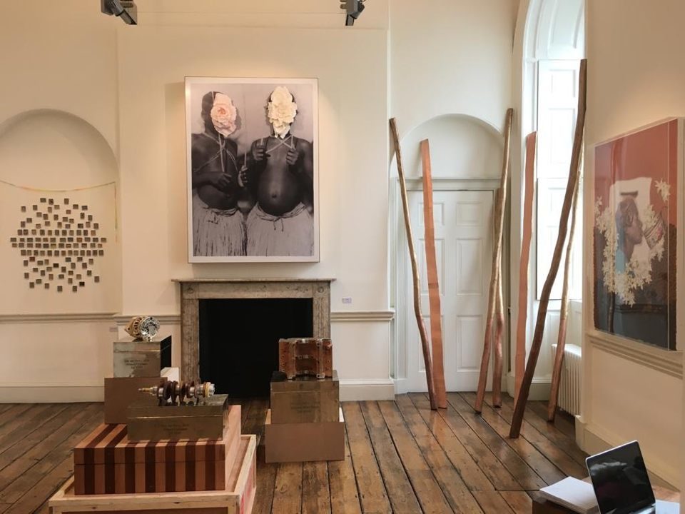 VOICE gallery
1:54 Contemporary African Art Fair
Booth E10 - East Wing
Somerset House
M'Barek Bouhchichi - Imdiazen #4, 2018
Owanto
- Flowers I, 2016
- Feeding my ancestor - Coffee, 2018
Mohamed Larbi Rahhali - Ormi (ma vie), 2018
Eric van Hove
-Alfasud Short Block, 2018
-Alfasud Cranksharft, 2018
-Alfasud Alternator, 2018 VOICE gallery
1:54 Contemporary African Art Fair
Booth E10 - East Wing
Somerset House
M'Barek Bouhchichi - Imdiazen #4, 2018
Owanto
- Flowers I, 2016
- Feeding my ancestor - Coffee, 2018
Mohamed Larbi Rahhali - Ormi (ma vie), 2018
Eric van Hove
-Alfasud Short Block, 2018
-Alfasud Cranksharft, 2018
-Alfasud Alternator, 2018