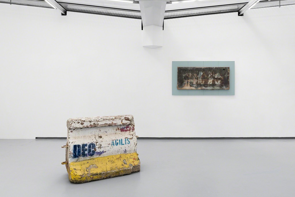 Exhibition view “Les choses classiques” Valentin,
Paris, France, 2017.
© Photo: Grégory Copitet / Courtesy of the artist and Valentin, Paris. Exhibition view “Les choses classiques” Valentin,
Paris, France, 2017.
© Photo: Grégory Copitet / Courtesy of the artist and Valentin, Paris.