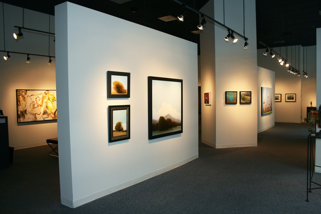 Artist(s) featured: Andrew LUI, Robert MARCHESSAULT, Diana ZASADNY Artist(s) featured: Andrew LUI, Robert MARCHESSAULT, Diana ZASADNY