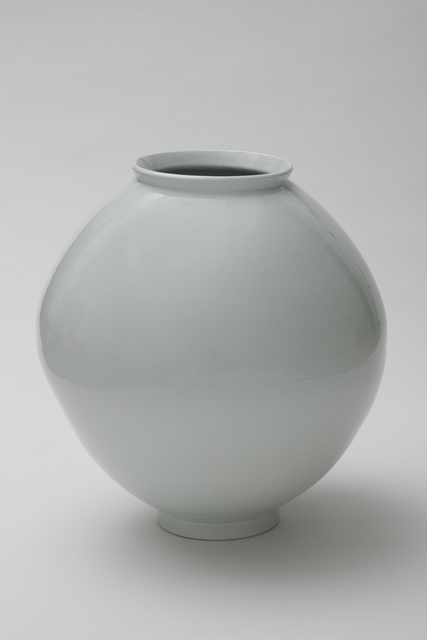 Yongsoon Lee, ‘Moon Jar’, 2020, Sculpture, White Porcelain, Gallery LVS