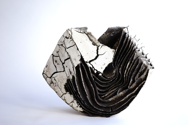 Yukiya Izumita 泉田之也, ‘Sekisoh’, 2019, Sculpture, Ceramic, Ippodo Gallery