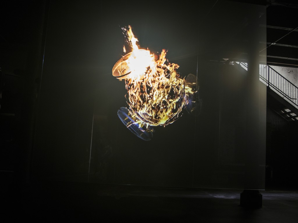 Apichatpong Weerasethakul, Fireworks (Fans), 2016
Courtesy of Apichatpong Weerasethakul
Apichatpong Weerasethakul, Fireworks (Fans), 2016
Courtesy of Apichatpong Weerasethakul