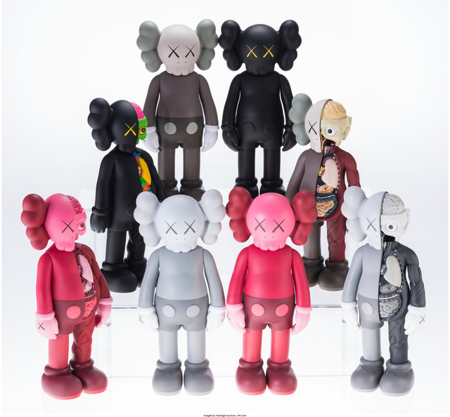 Игрушка компаньон. KAWS Companion open Edition Black 37см. Игрушки 18 плюс. KAWS 16 open Edition. Игрушка плюс сезон два.