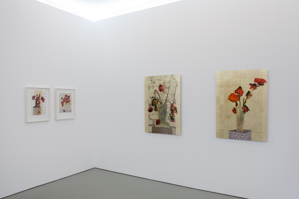 Exhibition view with 'Mohn I' and 'Mohn II (larger works)'; photo: Lukas Heibges Exhibition view with 'Mohn I' and 'Mohn II (larger works)'; photo: Lukas Heibges
