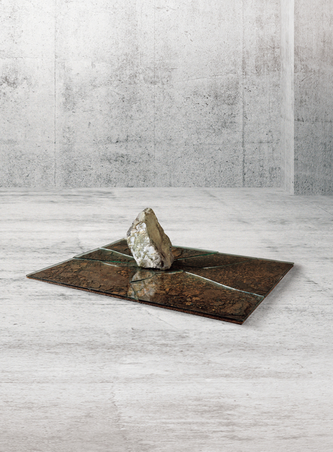 Relatum by Lee Ufan