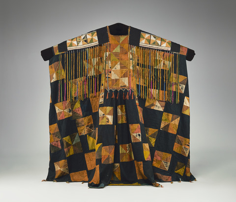 Woman’s Funeral Tunic and Headscarf, China, Yunnan Province, Malipo region, Yi, late 19th–early 20th century. Indigo-dyed cotton with silk appliqué, silk tassels, metal coils, and glass beads. Yale University Art Gallery, Ann B. Goodman Collection, Gift of Ann B. Goodman. Woman’s Funeral Tunic and Headscarf, China, Yunnan Province, Malipo region, Yi, late 19th–early 20th century. Indigo-dyed cotton with silk appliqué, silk tassels, metal coils, and glass beads. Yale University Art Gallery, Ann B. Goodman Collection, Gift of Ann B. Goodman.