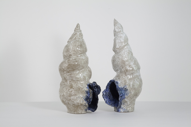 Brígida Baltar, ‘Irmãs’, 2017, Sculpture, Enamelled ceramic, Nara Roesler