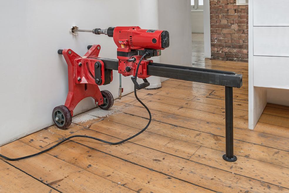 Michael Sailstorfer,
Reibungsverlust am Arbeitsplatz-London, 2015
coring machine, casted iron, iron
67 x 115 x 50 cm
installation view at Sprovieri, London
Michael Sailstorfer,
Reibungsverlust am Arbeitsplatz-London, 2015
coring machine, casted iron, iron
67 x 115 x 50 cm
installation view at Sprovieri, London