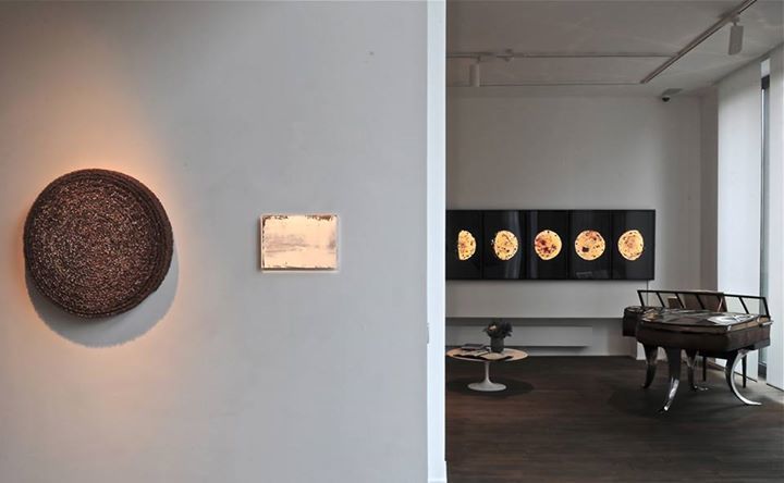 Michel François, Enroulement, 2010;
Gerhard Richter, Weiss 899-5, 2006;
Jitish Kallat, Breath, 2012;
Poul Henningsen, PH Grand Piano, 1931 Michel François, Enroulement, 2010;
Gerhard Richter, Weiss 899-5, 2006;
Jitish Kallat, Breath, 2012;
Poul Henningsen, PH Grand Piano, 1931