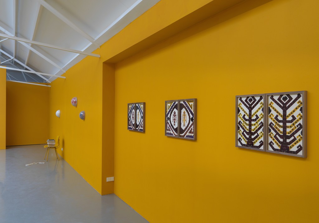 Jennifer Tee, installation overview "Let it Come Down", Galerie Fons Welters, Amsterdam 2018. Photographer: Gert-Jan van Rooij. Jennifer Tee, installation overview "Let it Come Down", Galerie Fons Welters, Amsterdam 2018. Photographer: Gert-Jan van Rooij.