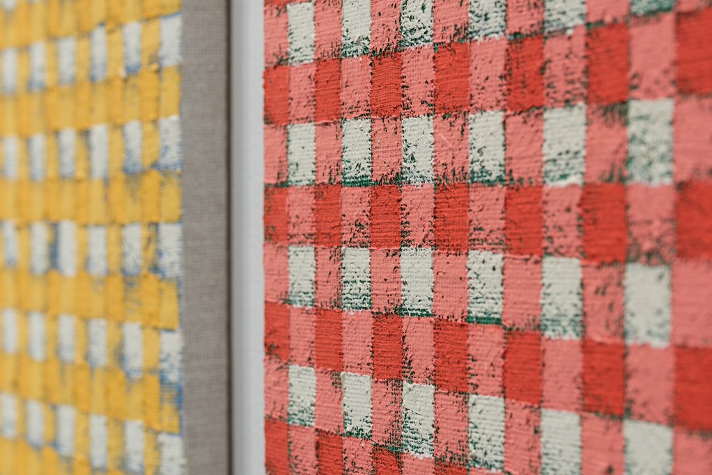 Detail of paintings by Michelle Grabner. Photo by Mario Gallucci. Detail of paintings by Michelle Grabner. Photo by Mario Gallucci.