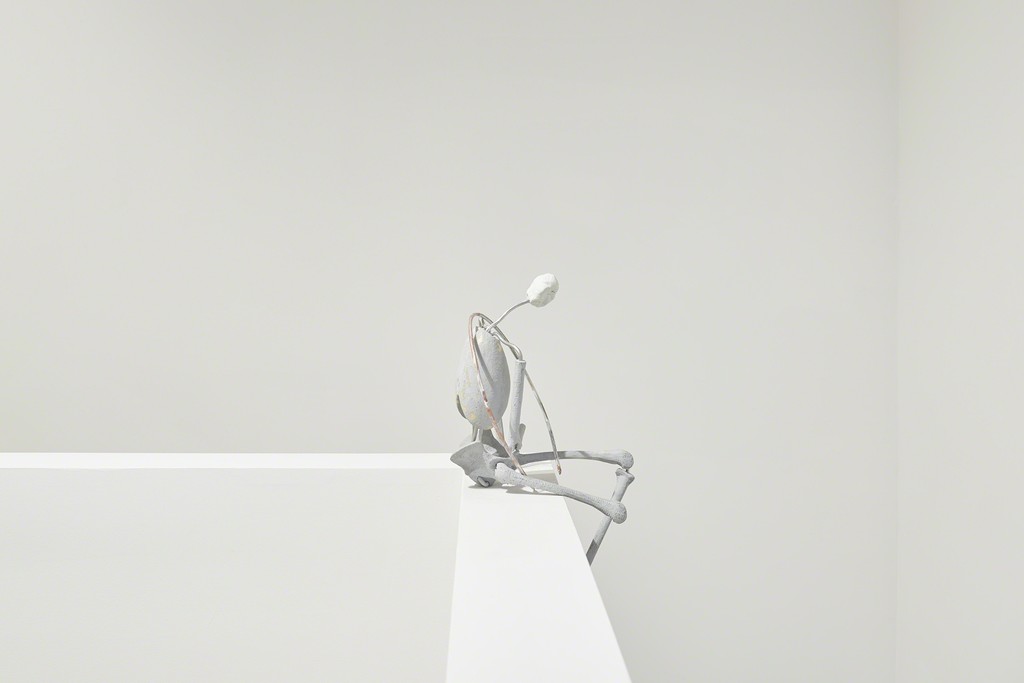 Sam Anderson, Designer, Historian, 2017, installation view, SculptureCenter, New York, 2017. Foam, wire, acrylic. Dimensions variable. Courtesy the artist, Chapter NY, Tanya Leighton Gallery, Berlin, and mother’s tankstation limited, Dublin. Photo: Kyle Knodell Sam Anderson, Designer, Historian, 2017, installation view, SculptureCenter, New York, 2017. Foam, wire, acrylic. Dimensions variable. Courtesy the artist, Chapter NY, Tanya Leighton Gallery, Berlin, and mother’s tankstation limited, Dublin. Photo: Kyle Knodell