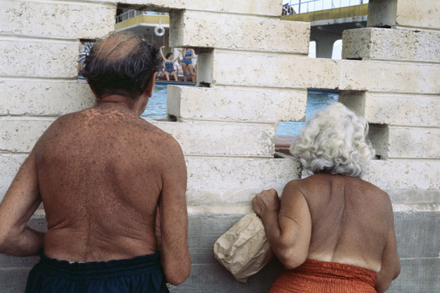 Vivian Maier, ‘Miami, FL’, 1960, Howard Greenberg Gallery