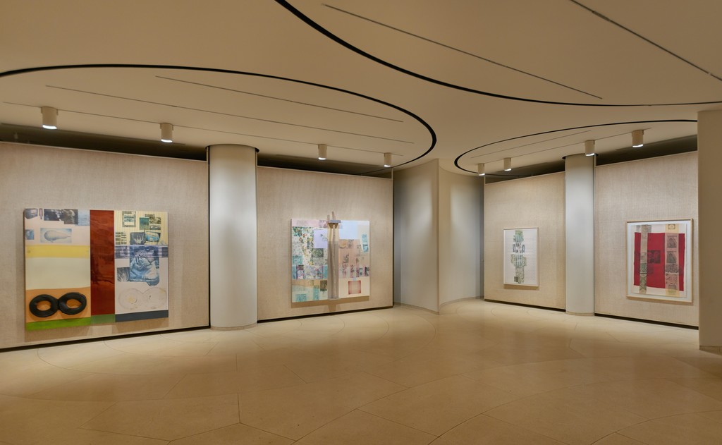 Installation view, "Robert Rauschenberg: Spreads and Related Works" at The Glass House, New Canaan, CT, 2016. © Andy Romer Installation view, "Robert Rauschenberg: Spreads and Related Works" at The Glass House, New Canaan, CT, 2016. © Andy Romer