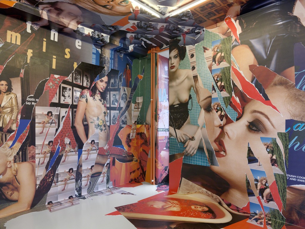 Exhibition view, Bettina Rheims, The Chapel L.A. 94/97, 2018, Xippas, Geneva, Switzerland. ©Annik Wetter Exhibition view, Bettina Rheims, The Chapel L.A. 94/97, 2018, Xippas, Geneva, Switzerland. ©Annik Wetter