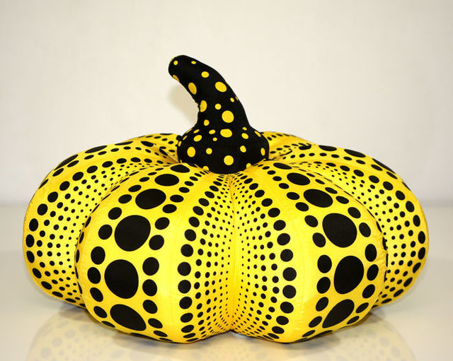 Yayoi Kusama Soft Sculpture Pumpkin Plush cushion Large size Yellow