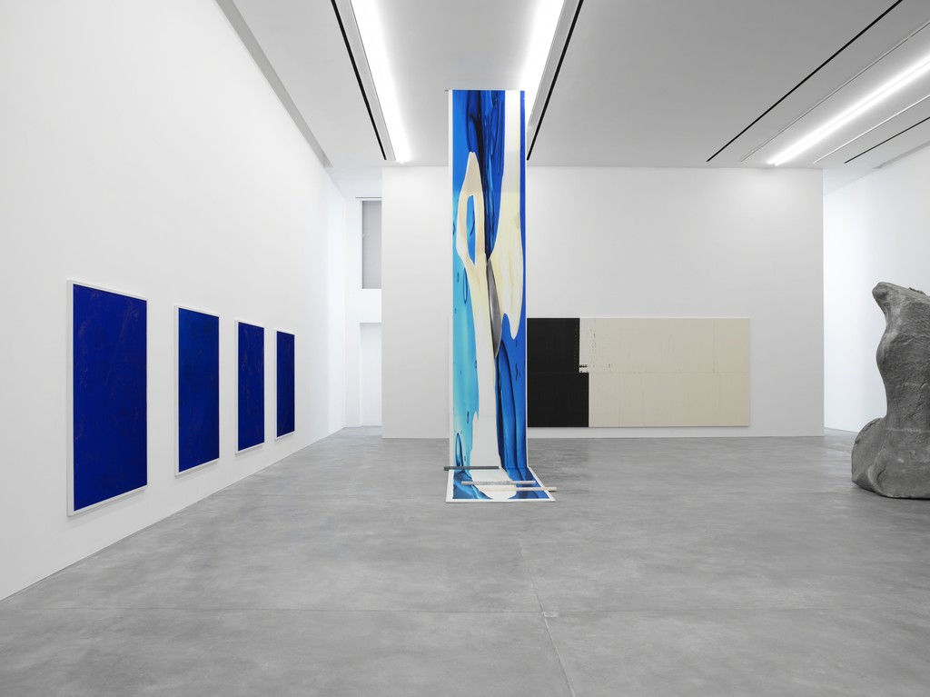 Installation view of "New Skin" at Aïshti Foundation, Beirut (2015-2016) © Guillaume Ziccarelli / Aishti Foundation Installation view of "New Skin" at Aïshti Foundation, Beirut (2015-2016) © Guillaume Ziccarelli / Aishti Foundation
