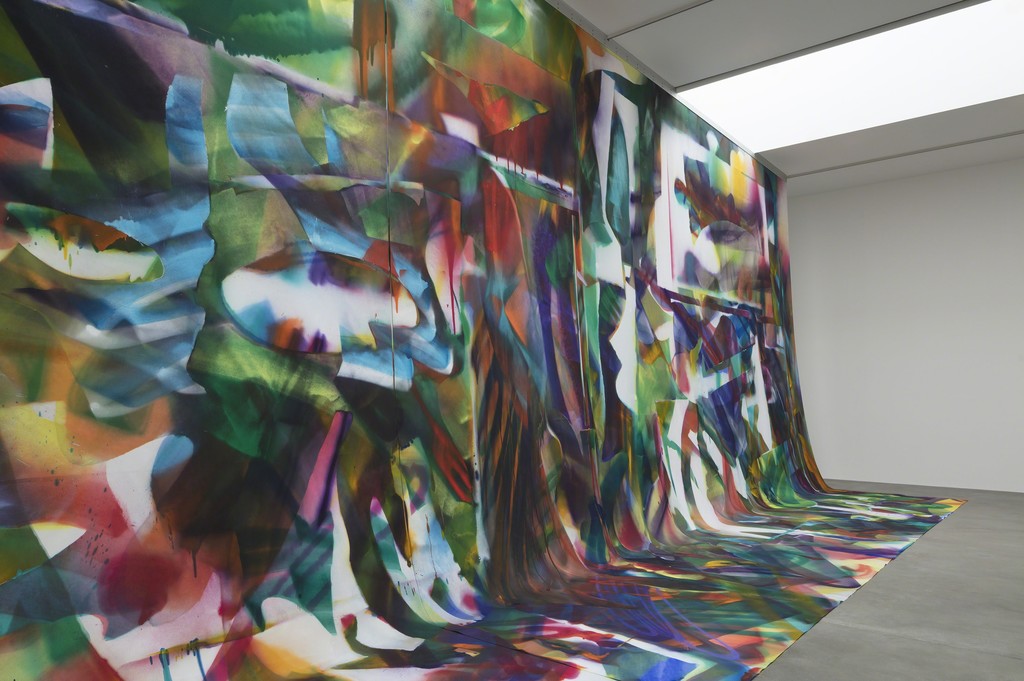 Artworks © Katharina Grosse and VG Bild-Kunst, Bonn. Photo: Lucy Dawkins. Courtesy Gagosian. Artworks © Katharina Grosse and VG Bild-Kunst, Bonn. Photo: Lucy Dawkins. Courtesy Gagosian.