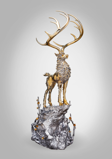 CHEN JING-QING 陳金慶, ‘The Divine Deer Standing on the Peak 無住生香-玄鹿牧風雲’, 2018, Sculpture, Stainless Steel & 24K Gold, ESTYLE ART GALLERY 藝時代畫廊