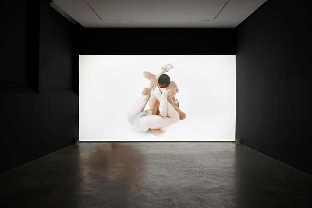 Alignigung 2, 2017
Single channel video
Variable Dimensions
Edition of 3
© William Forsythe. Photo by Thomas Lannes. Courtesy
Gagosian. Alignigung 2, 2017
Single channel video
Variable Dimensions
Edition of 3
© William Forsythe. Photo by Thomas Lannes. Courtesy
Gagosian.