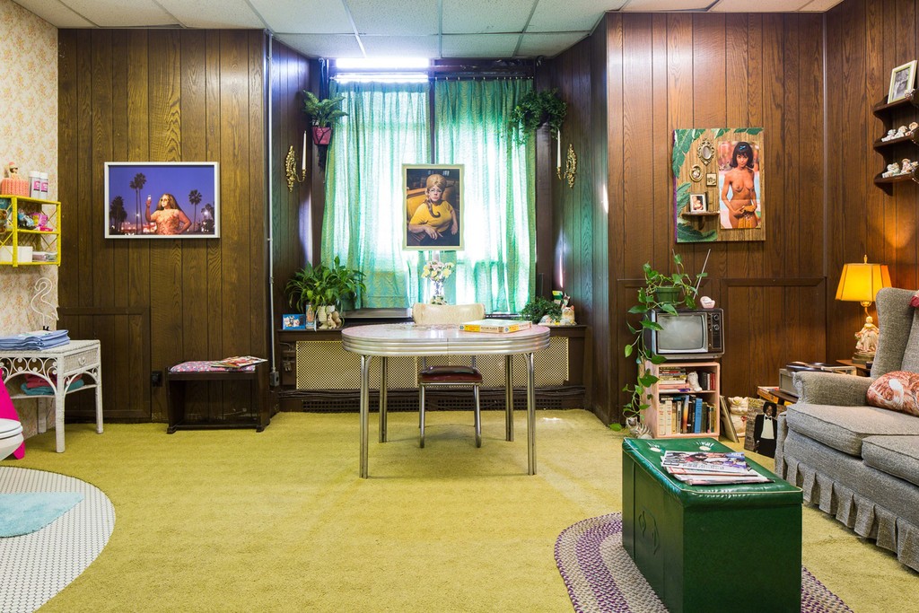 Genevieve Gaignard, from the exhibition Apt #3104, 2016 (c)SPRING/BREAK Art Show, image courtesy of Samuel Morgan Photography Genevieve Gaignard, from the exhibition Apt #3104, 2016 (c)SPRING/BREAK Art Show, image courtesy of Samuel Morgan Photography