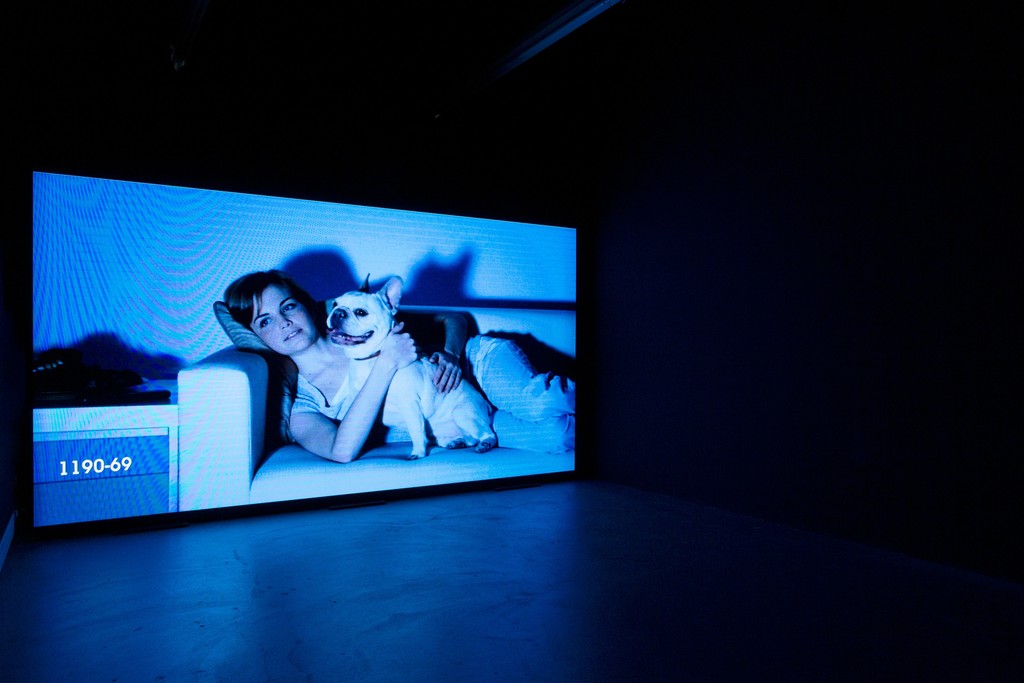 Clément Cogitore, The Evil Eye, 2018, installation view Kunsthaus Baselland 2019, photo: Gina Folly
© 2019, ProLitteris, Zurich Clément Cogitore, The Evil Eye, 2018, installation view Kunsthaus Baselland 2019, photo: Gina Folly
© 2019, ProLitteris, Zurich
