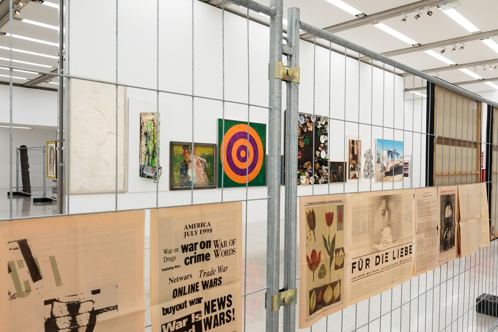 Ausstellungsansicht / Exhibition view
55 Dates. Highlights aus der mumok Sammlung, 12. Juli 2018 bis 3. Februar 2019 / 55 Dates. Highlights from the mumok Collection, July 12, 2018 to February 3, 2019, mumok Museum moderner Kunst Stiftung Ludwig Wien
Photo: Lisa Rastl © mumok
Ausstellungsansicht / Exhibition view
55 Dates. Highlights aus der mumok Sammlung, 12. Juli 2018 bis 3. Februar 2019 / 55 Dates. Highlights from the mumok Collection, July 12, 2018 to February 3, 2019, mumok Museum moderner Kunst Stiftung Ludwig Wien
Photo: Lisa Rastl © mumok