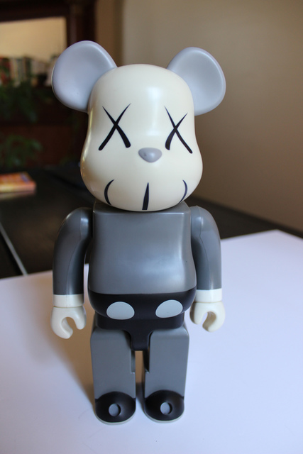 Kaws bearbrick обои