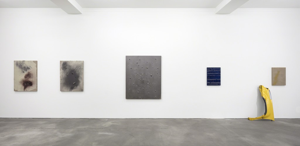 Analia Saban, Installation view, 'Pigmente', Sprüth Magers, Berlin, July 7 - September 2, 2017
© Analia Saban, Courtesy Sprüth Magers, Photography by Timo Ohler Analia Saban, Installation view, 'Pigmente', Sprüth Magers, Berlin, July 7 - September 2, 2017
© Analia Saban, Courtesy Sprüth Magers, Photography by Timo Ohler