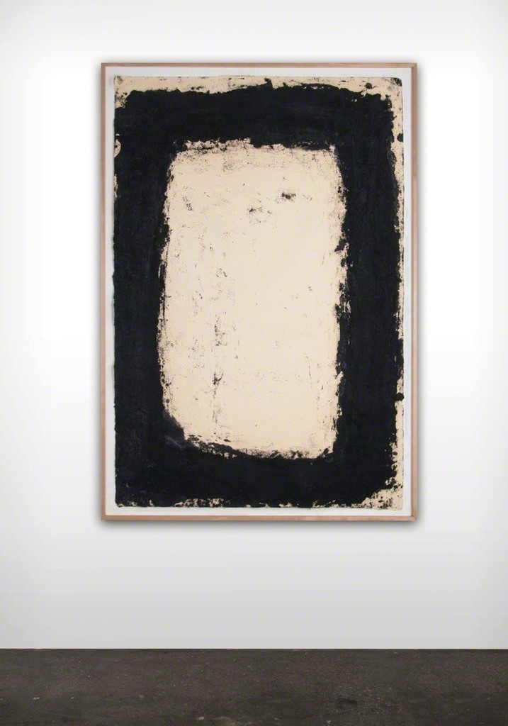 Richard SERRA
Foot Cape III, 1994
Paintstick on handmade paper
60 x 42 inches Unsigned
Richard SERRA
Foot Cape III, 1994
Paintstick on handmade paper
60 x 42 inches Unsigned