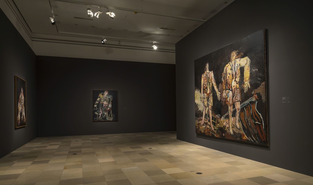 Exhibition view "Georg Baselitz. The Heroes" Photo: Städel Museum (2016) Exhibition view "Georg Baselitz. The Heroes" Photo: Städel Museum (2016)